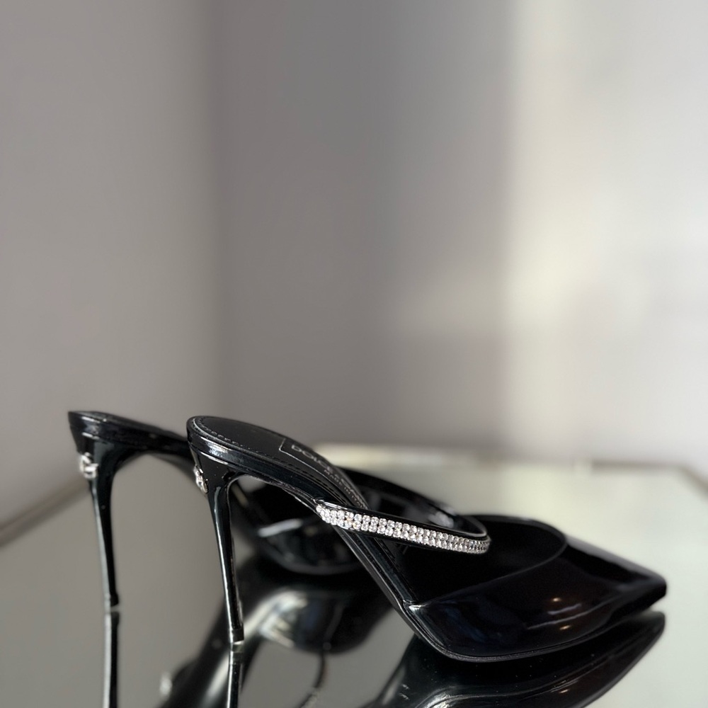 New DOLCE & GABBANA Crystal Mules in Patent Leather - Picture 11 of 15
